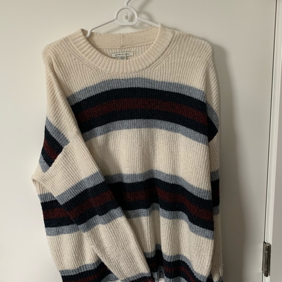 American Eagle Sweater - Picture 1 of 3